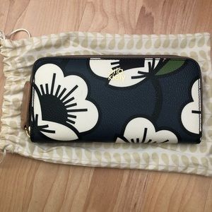 BNWT Orla Kiely Passion Flower Wallet